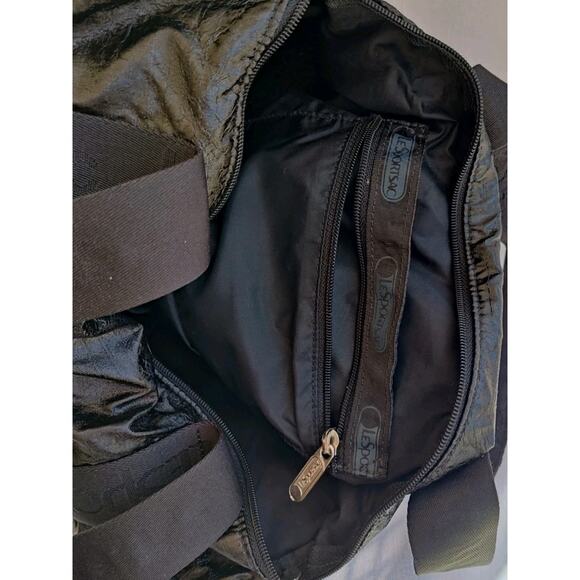 Lesportsac Weekender Bag Black Shiny 14" Overnight Pockets Coated Duffe Bag Rare - Picture 11 of 14